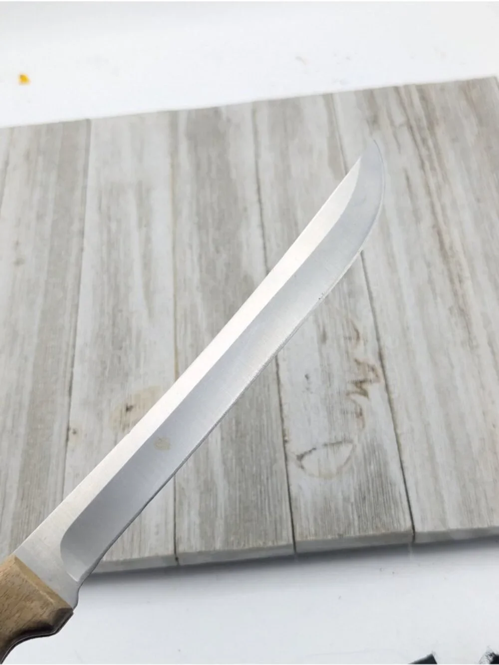 Chicago Cutlery features brand